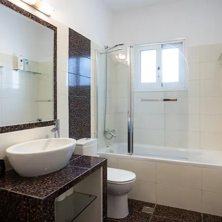 Bella Donna Corfu * Kanálion