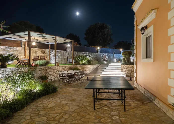 Bella Donna Corfu *