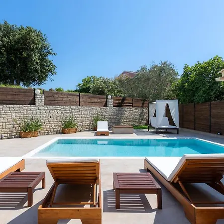 Bella Donna Corfu Kanálion