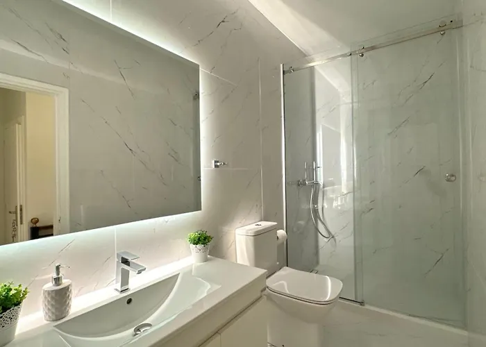 Bella Donna Corfu * Kanáli