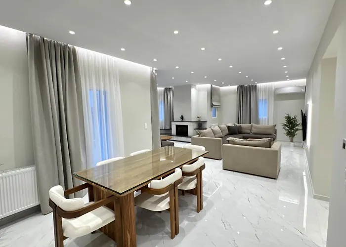 Bella Donna Corfu * Kanáli