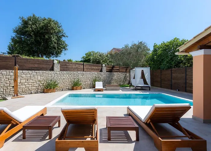 Bella Donna Corfu Kanálion