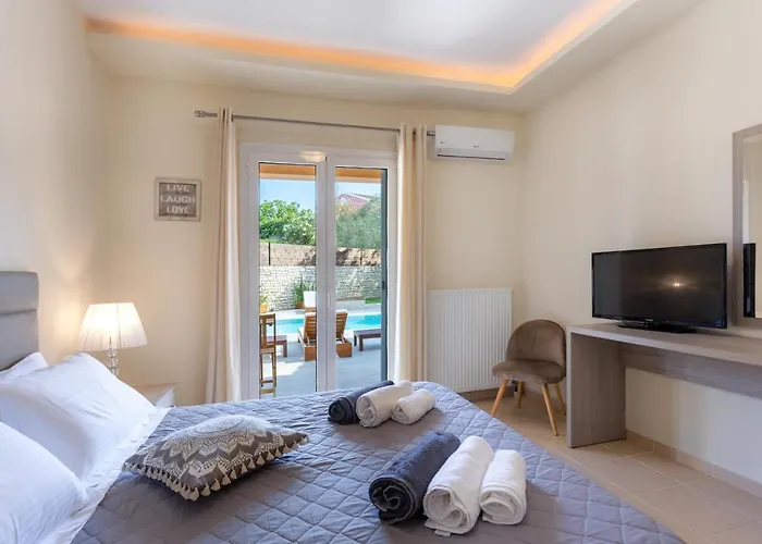 Bella Donna Corfu Villa *